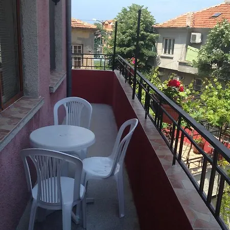 Apartment Serbezovi *