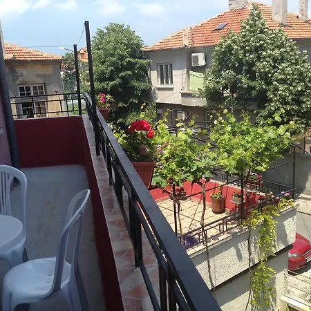 Serbezovi Apartment