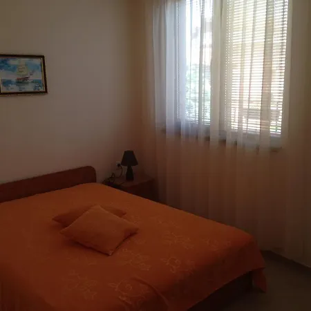 Apartment Serbezovi Pomorie